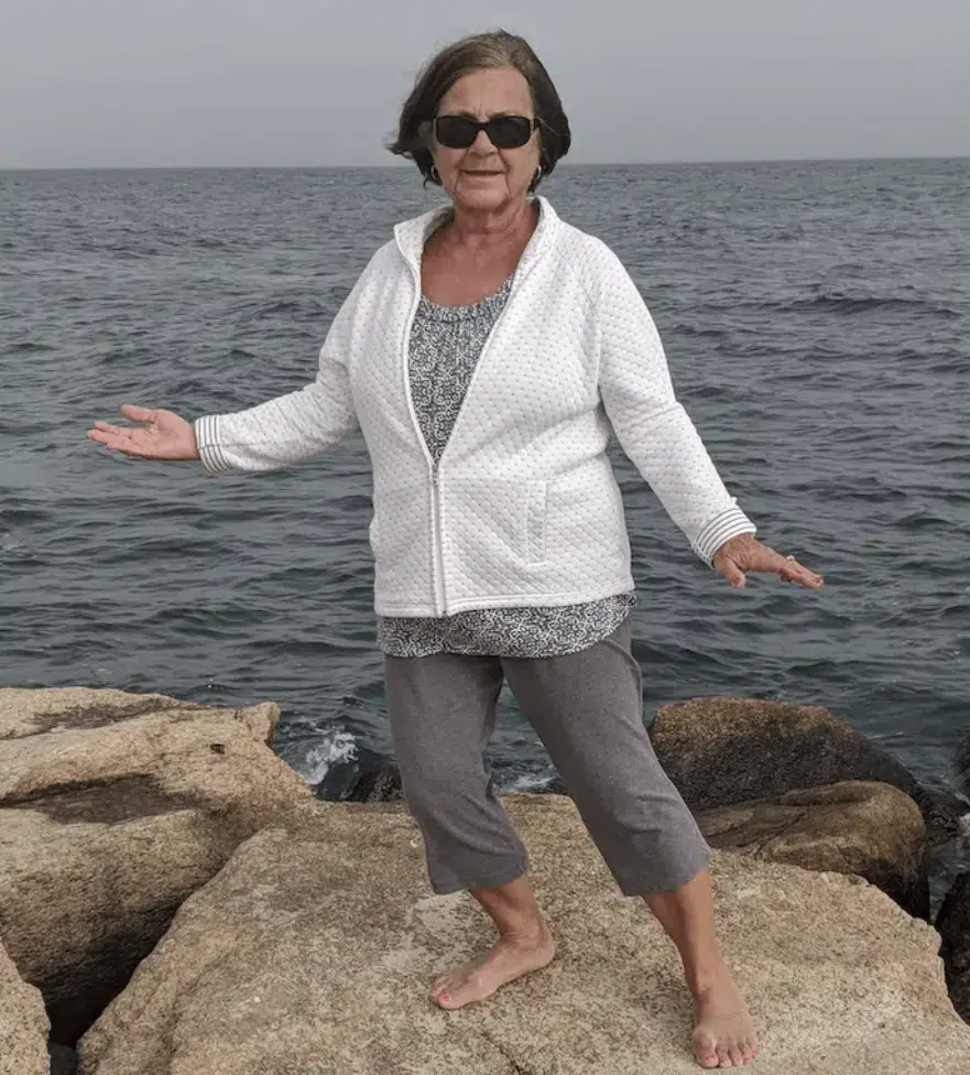 What Is T’ai Chi Chih? A Beginner-Friendly Guide to Gentle Moving Meditation and Accessible Wellness
